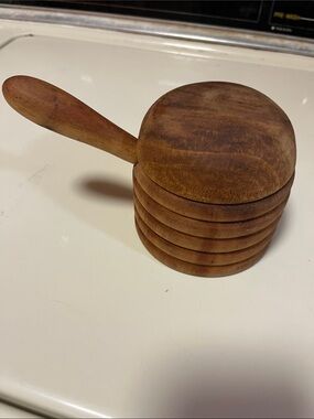 Wooden Honey Dipper Jar with Handle - Warm Brown